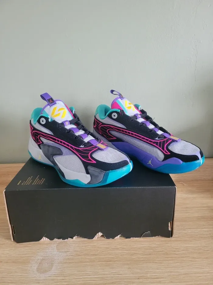 Jordan Luka2 GS T38,5 100% Authentique - photo numéro 3