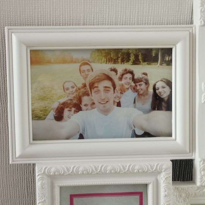 Cadres pêle mèle pour 9 photos à suspendre Neuf - photo numéro 2