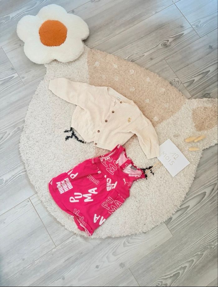 Lot vêtements fille 12 mois