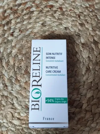 Bioréline soin nutritif intense 30 ml valeur 35€ à utiliser 6 mois après ouverture