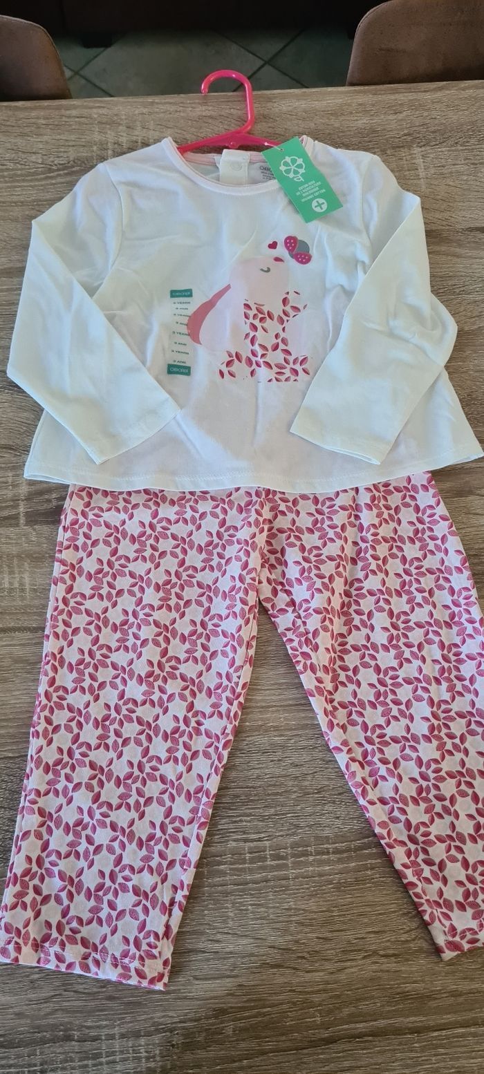 Lot 3 pyjamas fille 3 ans - photo numéro 2