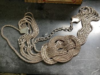 Ceinture bijou maille argentée noeud