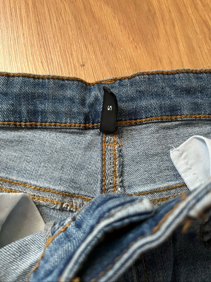 Jean bleu foncé lacets noirs original T.S Calzedonia TBE  👖 - photo numéro 3