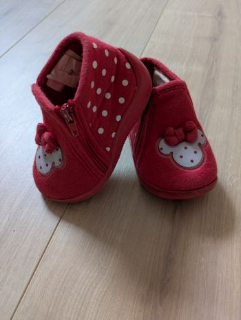 Chaussons mini rouge en 19