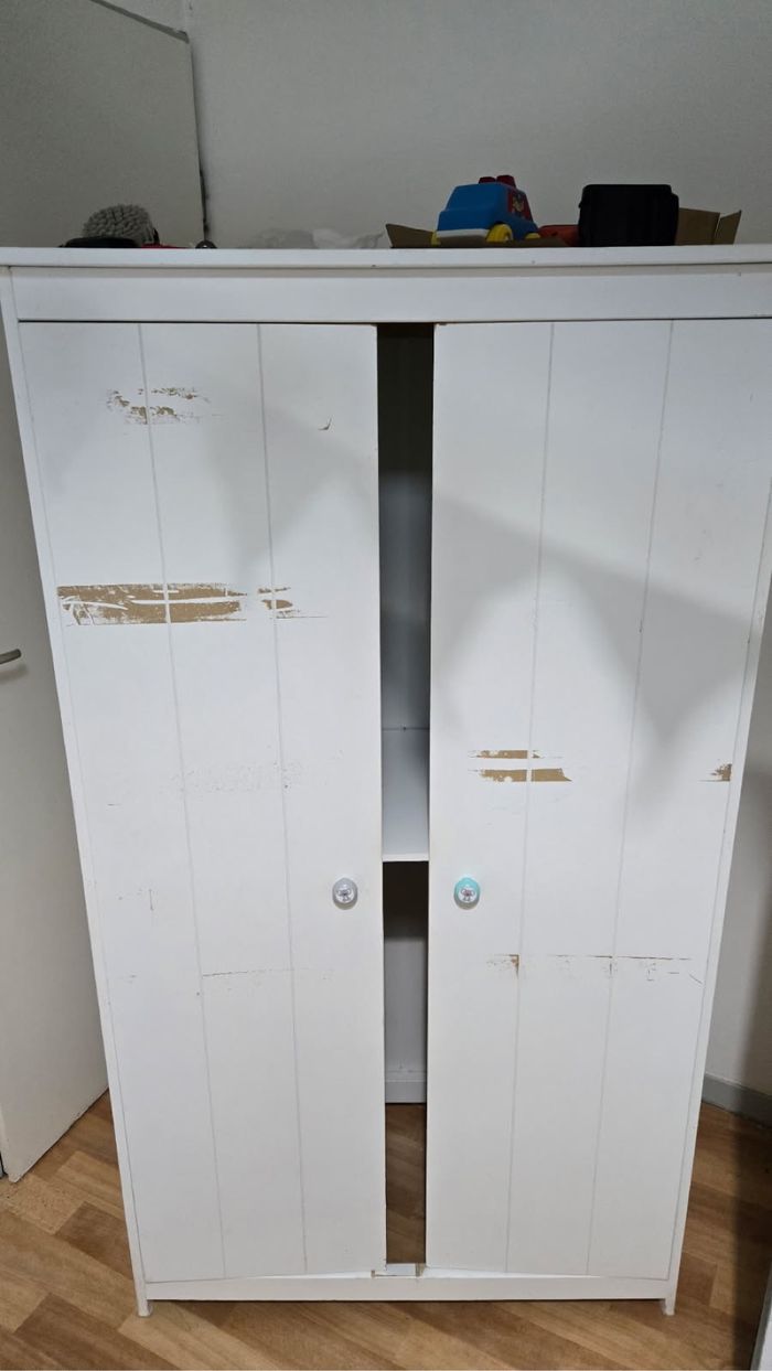 Armoire bébé