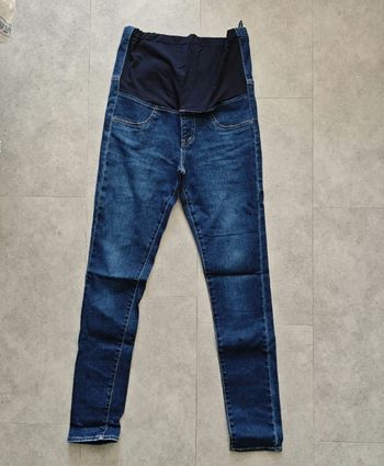 M - jean de grossesse Uniqlo