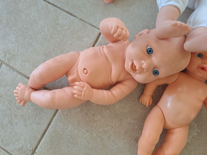 Lot poupon - photo numéro 9