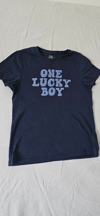 
T-shirt garçon bleu marine One Lucky Boy 12 ans  Très bon état