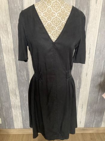 Jolie petite robe noire