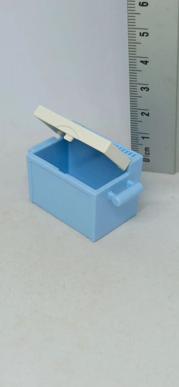 Glacière bleue et blanche playmobil
