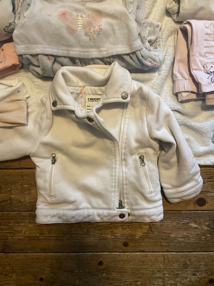 6 mois fille - photo numéro 3