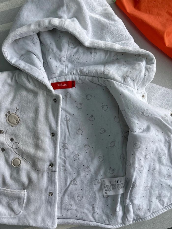 Veste molletonné à capuche et bavoir IKEA - photo numéro 4