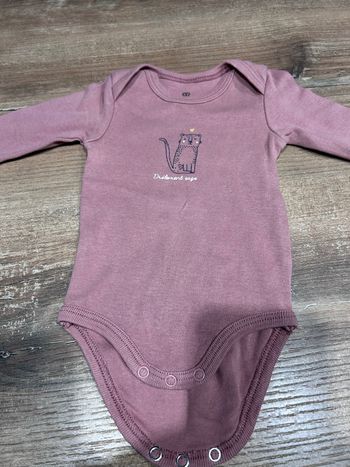 Body 1 mois 
