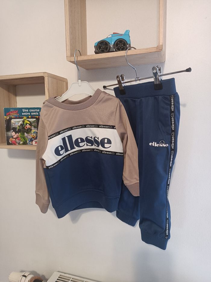 Jogging ellesse
