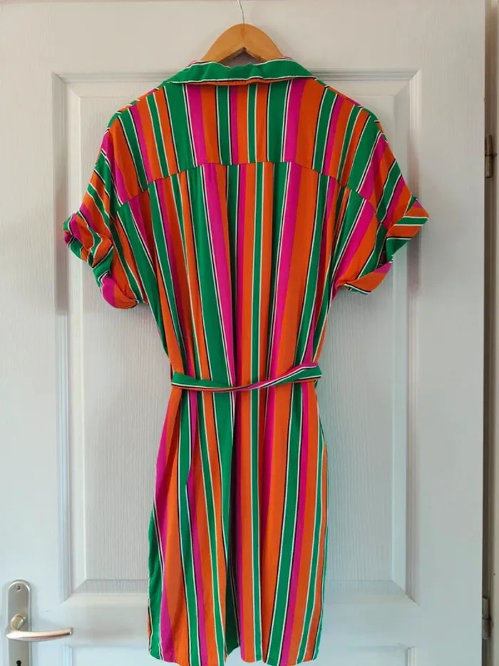 Robe taille 38 - photo numéro 2