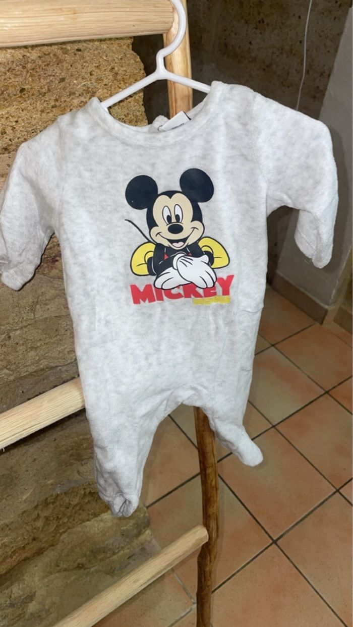 Body et pyjama Mickey - photo numéro 2