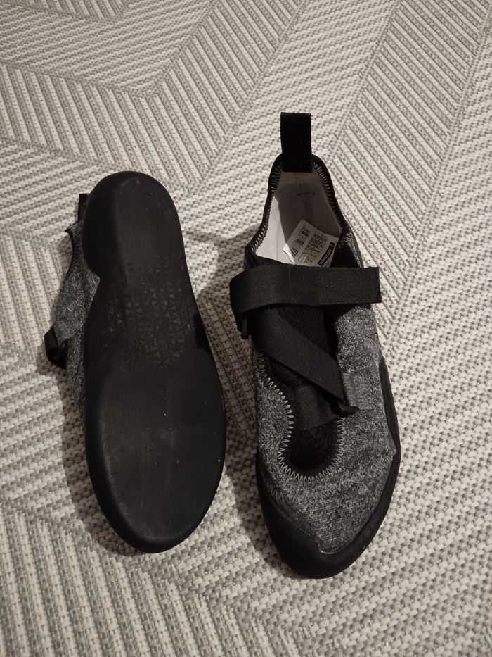 Chaussons escalade Decathlon T 42 - photo numéro 2