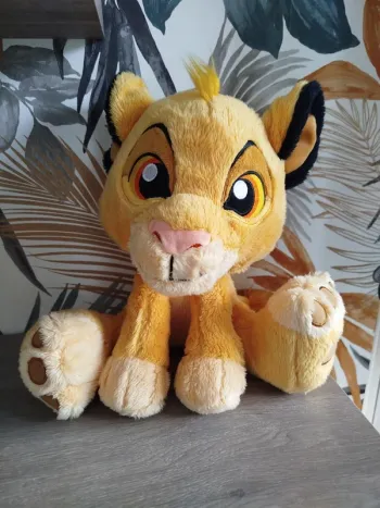 Peluche roi lion disney