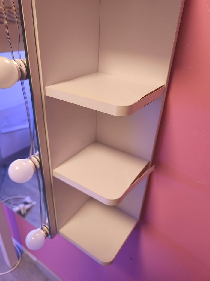 Armoire coiffeuse avec miroir et leds - photo numéro 5