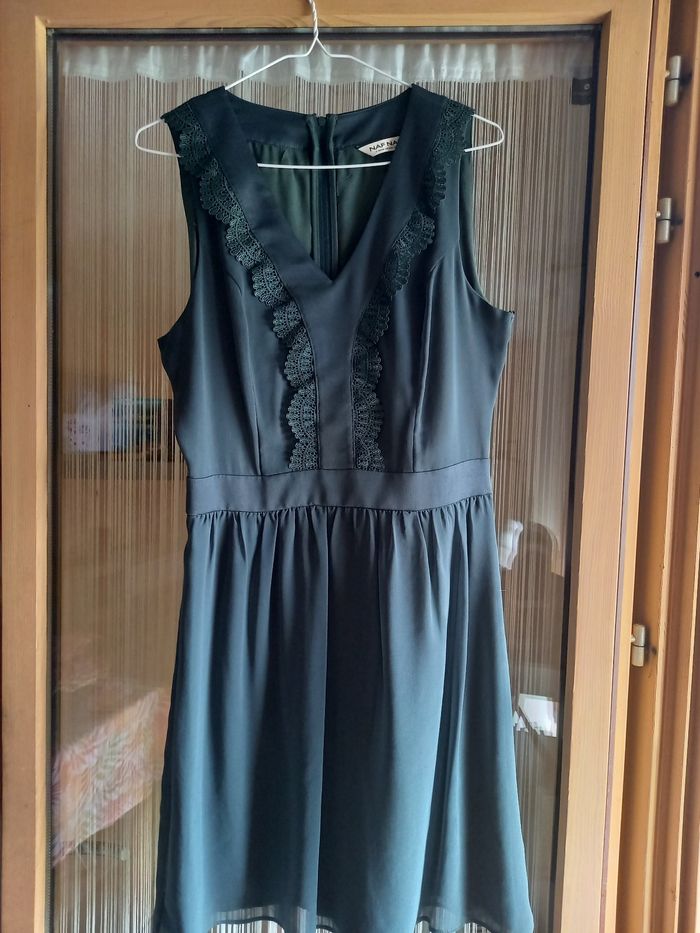 Robe Naf-Naf neuve - photo numéro 2