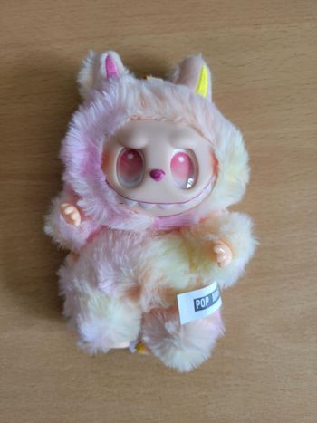 PELUCHES LABUBUS