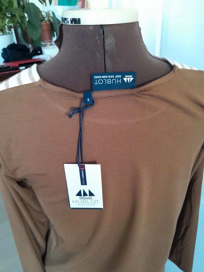 Tres beau Tee shirt manche longue Hublot modèle ambre - photo numéro 4