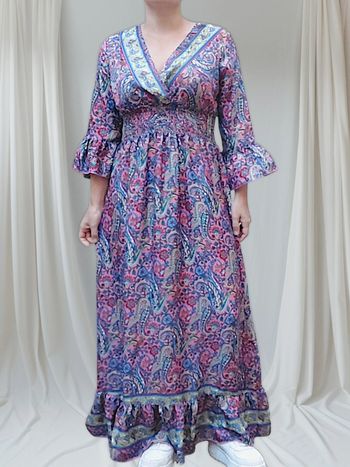 Superbe robe neuve soie