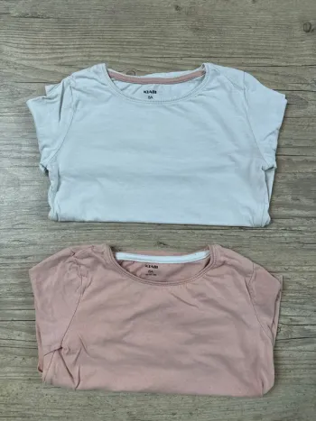 Lot de haut Kiabi 8ans TBE blanc et rose