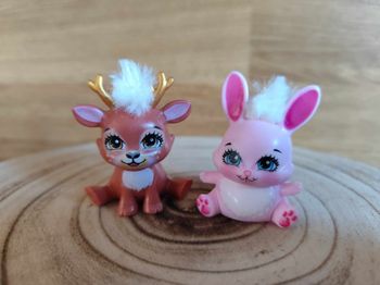Lot de 2 animaux Enchantimals , très bon état