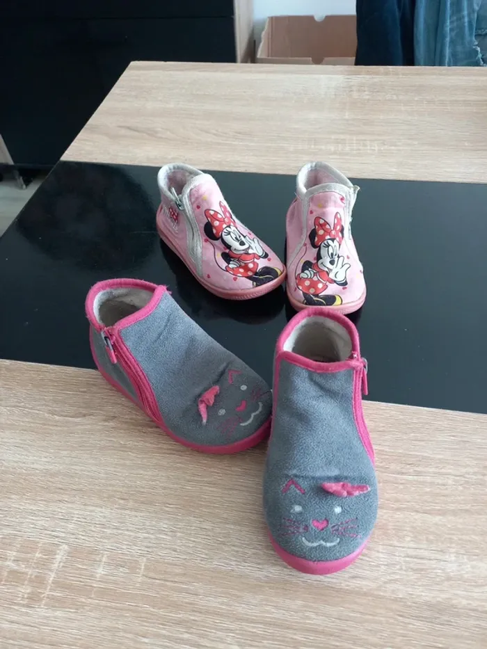 Lot chaussons fille 23/24 - photo numéro 2