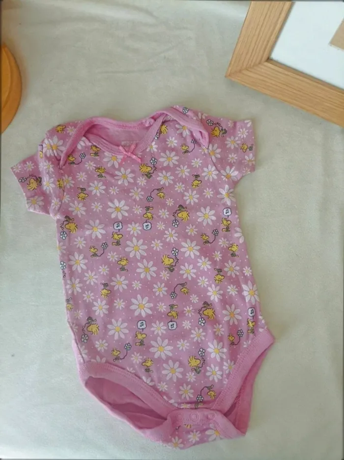 Body manches courtes Peanuts fille 6 mois