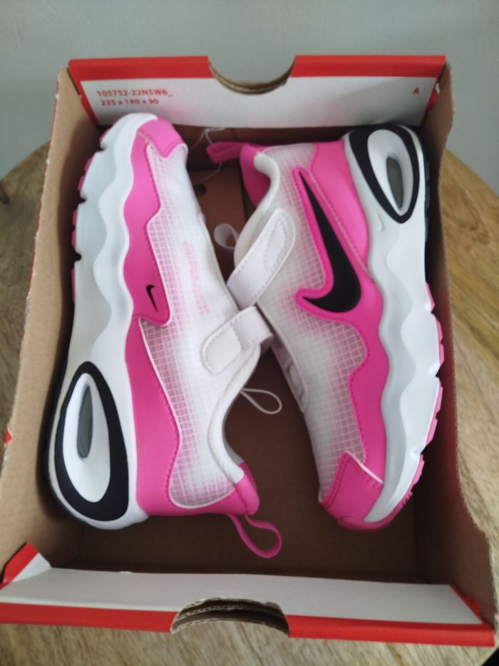 Baskets Nike T 29.5 - photo numéro 9