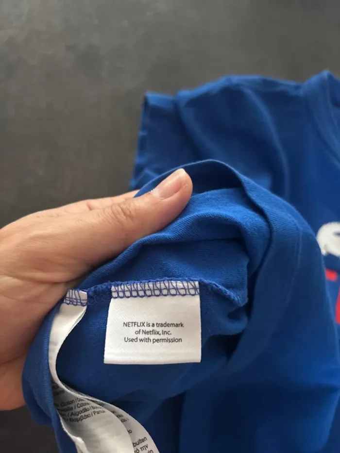 Tee shirt Lacoste x Netflix - photo numéro 6