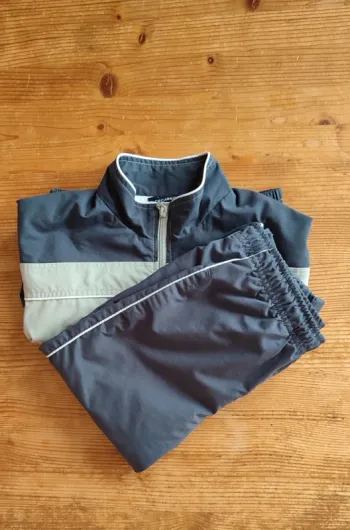 Ensemble jogging enfant - 5 ans - Decathlon - Petit prix