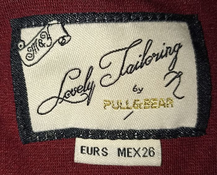 Élégance Assurée avec ce Blazer Rouge Bordeau "Lovely Tailoring" Pull & Bear - photo numéro 5