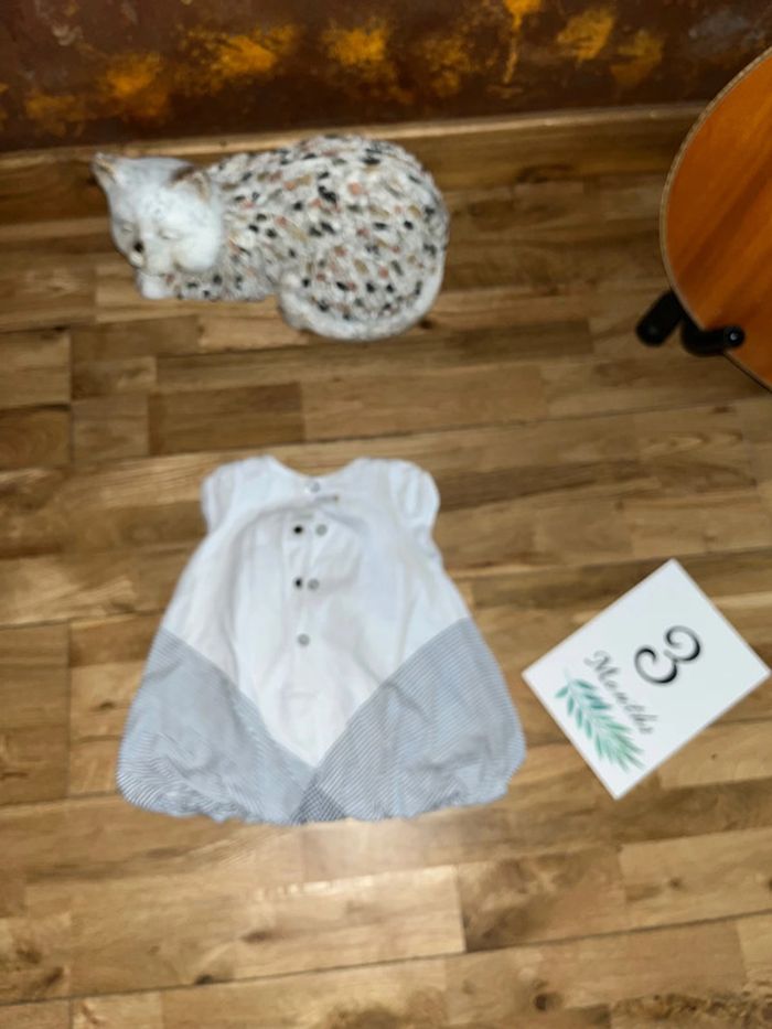 Jolie petite robe catimini très bon état 3mois/59 cm - photo numéro 2