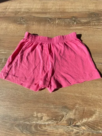 Short 3 ans