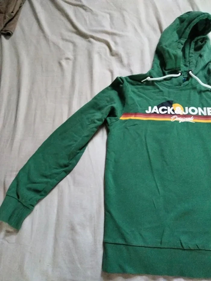 Sweat Jack&Jones vintage taille S - photo numéro 2