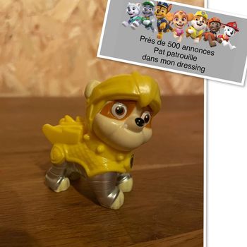 Figurine Ruben en armure thème médiévale Rescue Knights de la Pat Patrouille