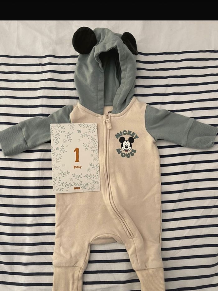 Combinaison Mickey