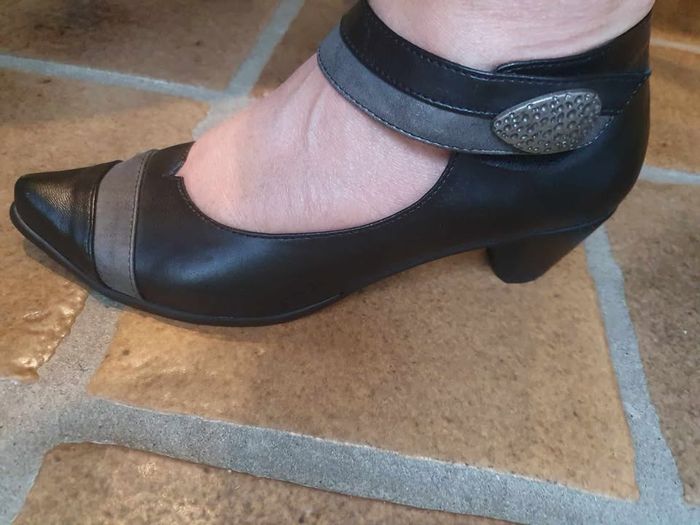 escarpins noirs et gris T39 - photo numéro 9