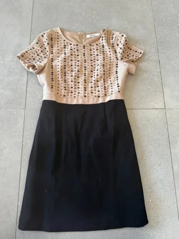 Robe Lynn Adler, taille S, très bon état 90cm de longueur