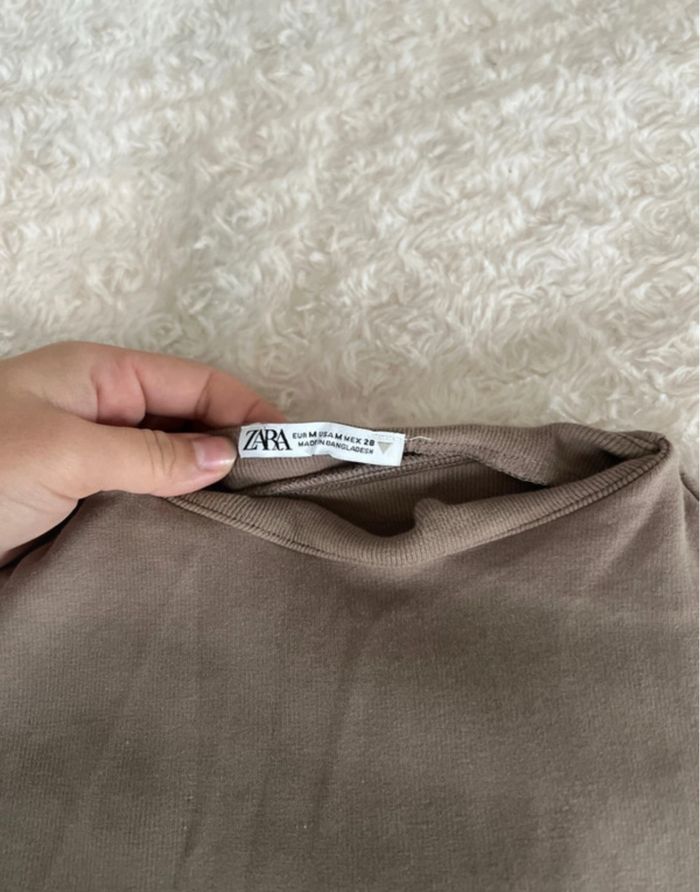 Magnifique haut Zara avec colle - photo numéro 2