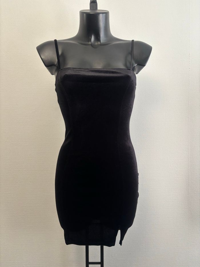 Robe noire sexy neuve