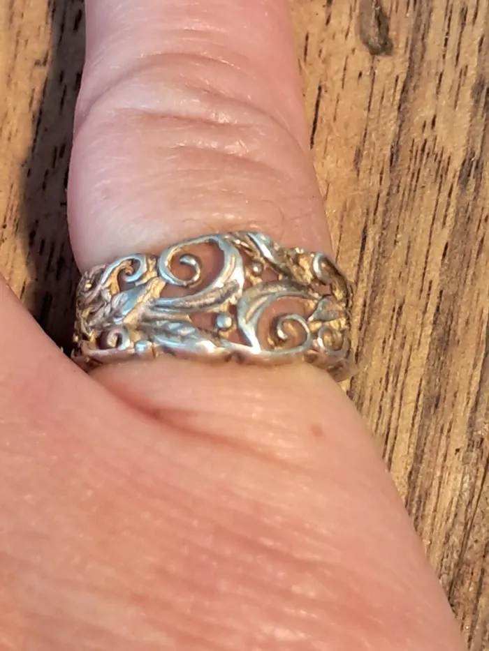 Bague décor finement ajouré en argent - photo numéro 3