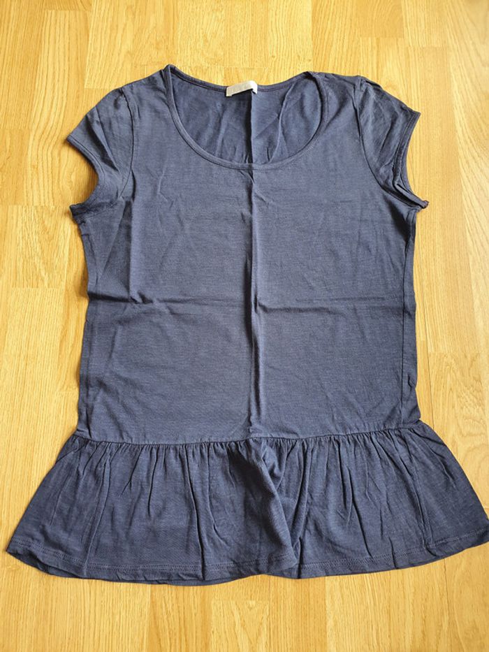 tee shirt bleu a volant promod