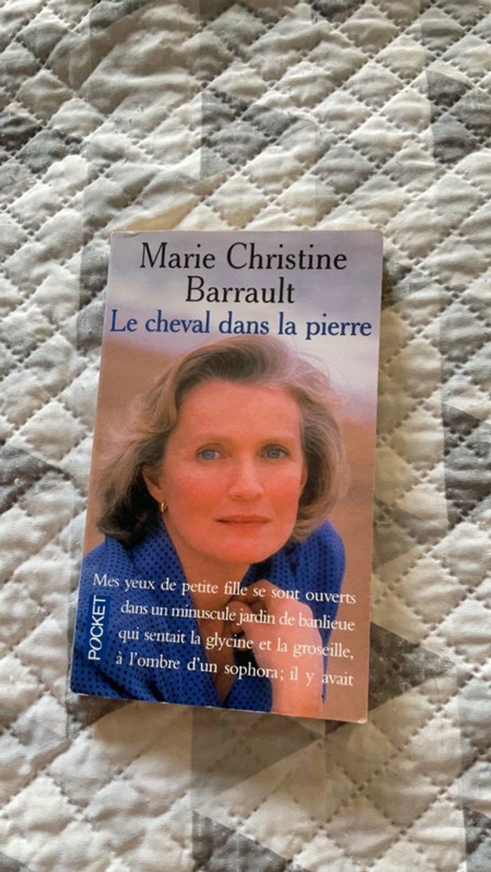 #le cheval dans la pierre Marie Chris Barrault ) - photo numéro 2