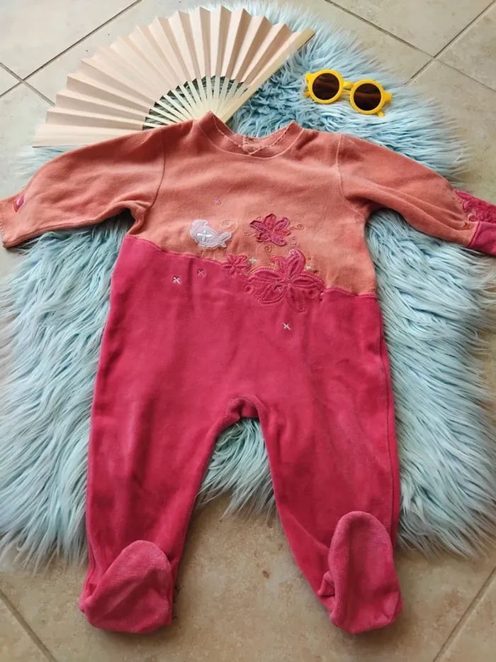 💡 pyjama grenouillère velours 18 mois fille