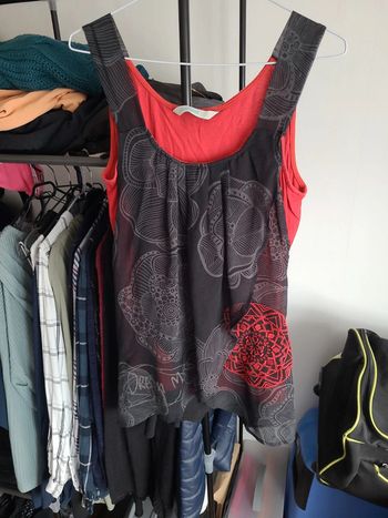👚débardeur desigual taille M👚