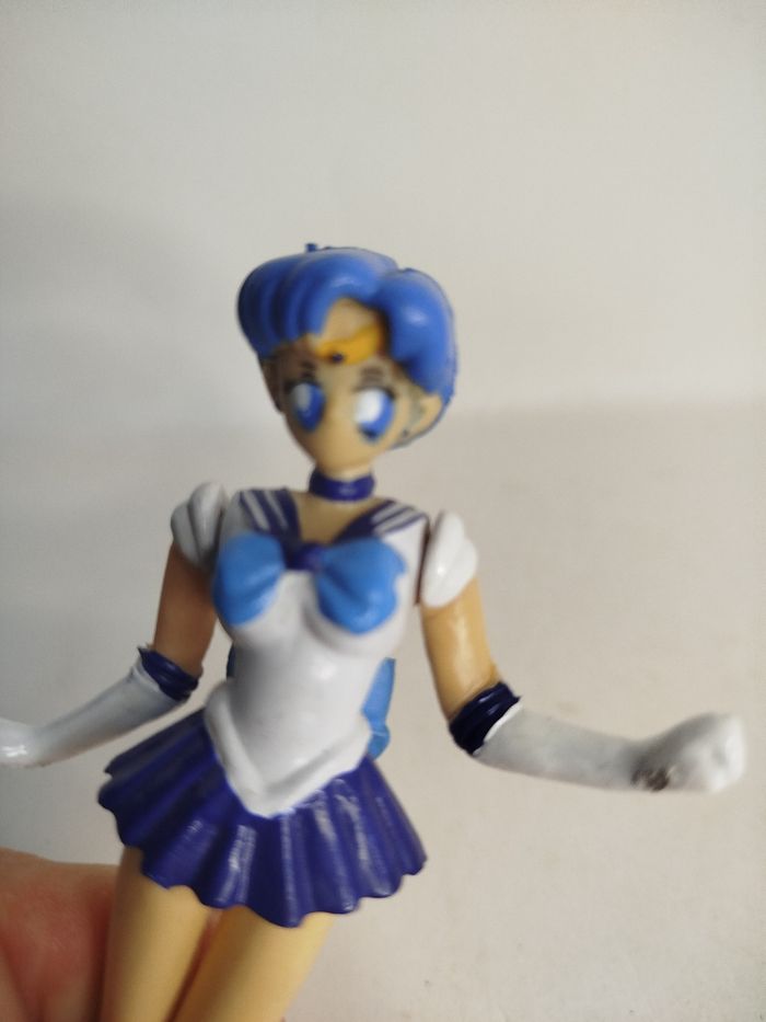 Figurines Sailor Moon et sailor Mercury - photo numéro 3